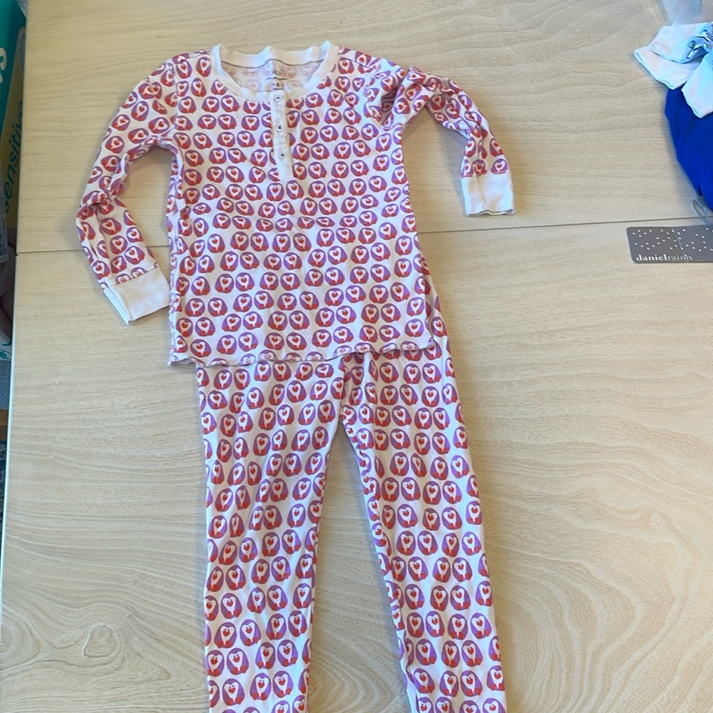 Roller rabbit size 4 kids penguin pajamas